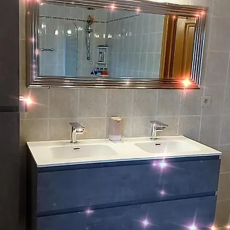 Nazareth Un Magnifique De * 바스토뉴