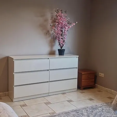 Nazareth Un Magnifique De 바스토뉴